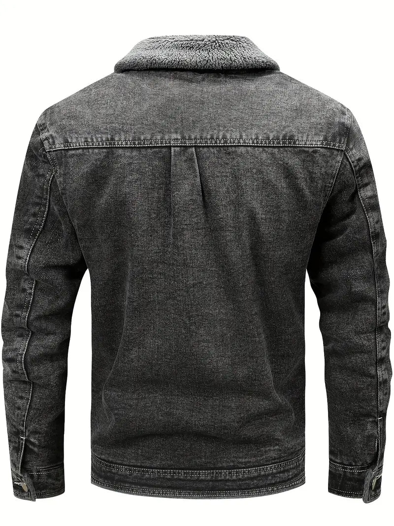 Geoffroy jeansjakke I rå stil møder moderne varme